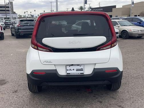2022 Kia Soul LX
