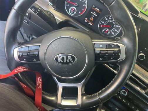 2021 Kia K5 EX