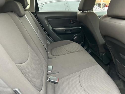 2012 Kia Soul Base