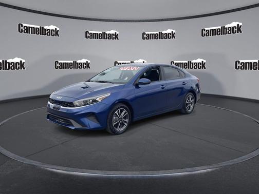 Deep Sea Blue 2022 Kia Forte LXS