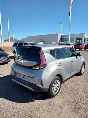 2023 Kia Soul LX