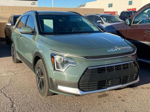 2023 Kia Niro Plug-In Hybrid EX