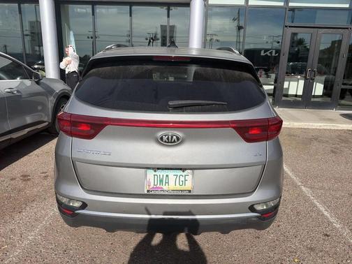 2022 Kia Sportage EX