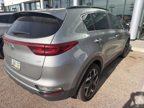 2022 Kia Sportage EX