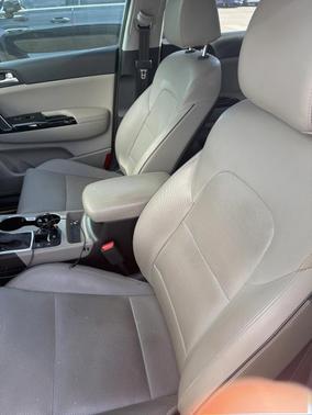 2022 Kia Sportage EX