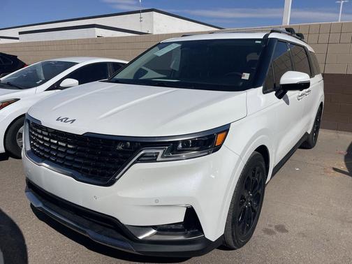 2024 Kia Carnival SX