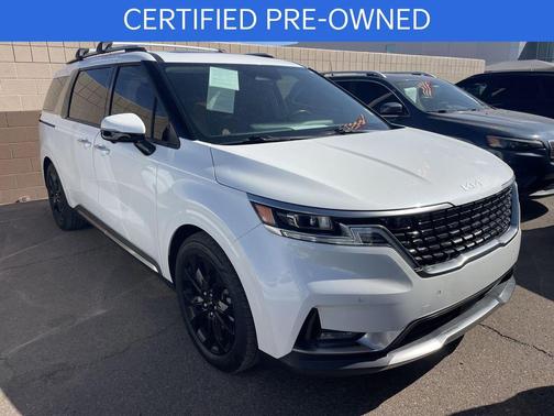 2024 Kia Carnival SX