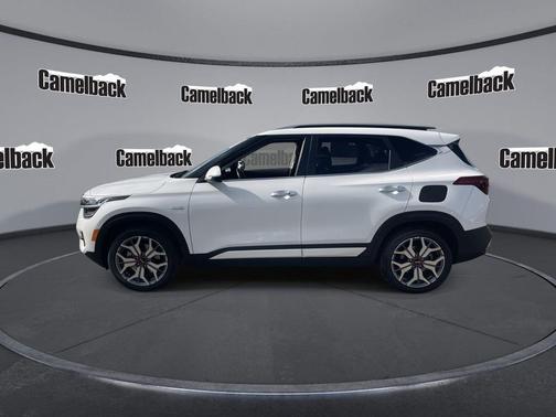 Snow White Pearl 2021 Kia Seltos SX Turbo