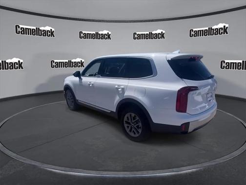 2025 Kia Telluride LX