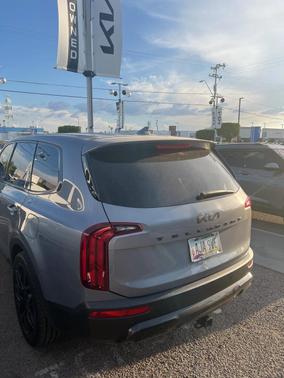 2022 Kia Telluride LX