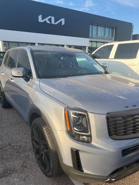 2022 Kia Telluride LX