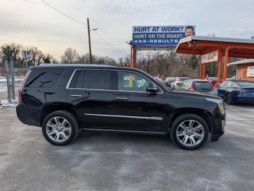 2016 Cadillac Escalade Premium