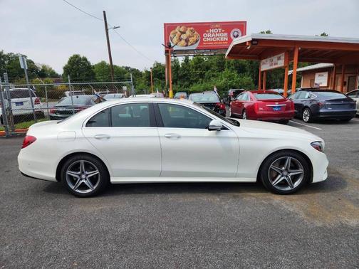 2017 Mercedes-Benz E-Class 4MATIC