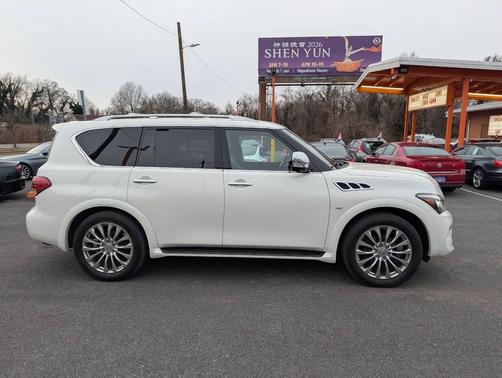2016 INFINITI QX80 Base