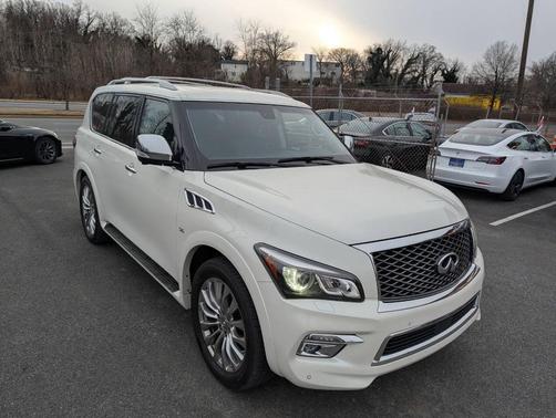 2016 INFINITI QX80 Base