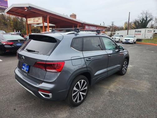 2022 Volkswagen Taos 1.5T SE