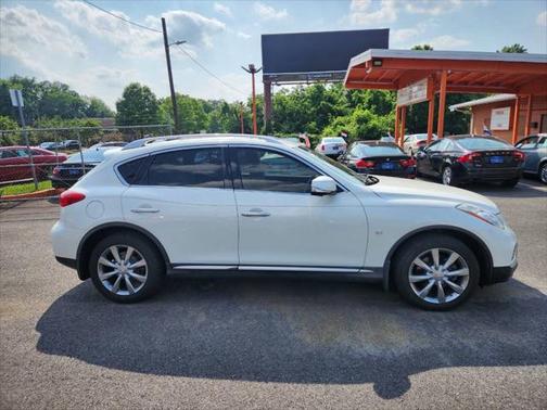 2016 INFINITI QX50 Base