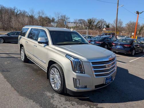 2016 Cadillac Escalade ESV Platinum