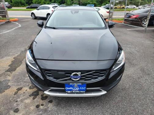 2016 Volvo V60 Cross Country T5