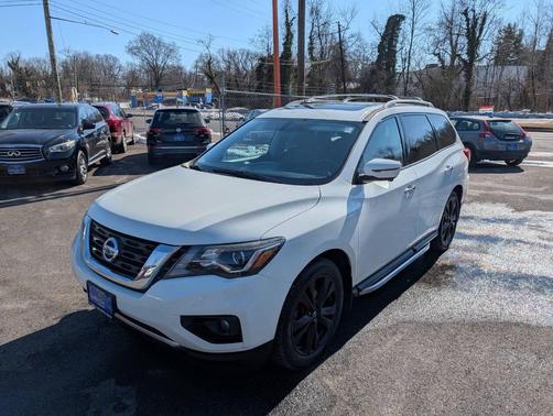 2018 Nissan Pathfinder SL