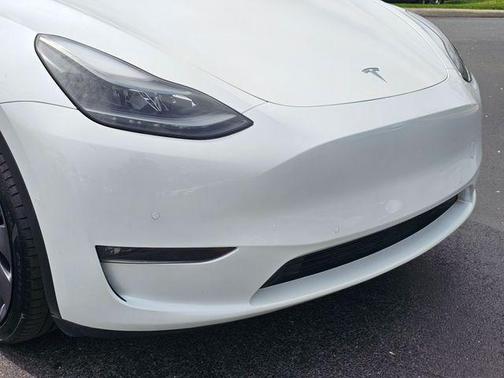 2023 Tesla Model Y Performance Dual Motor All-Wheel Drive