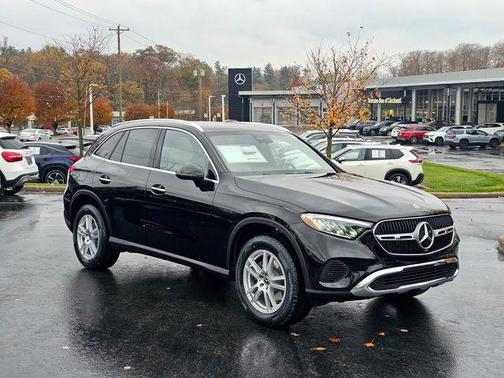 2026 Mercedes-Benz GLC 300 4MATIC