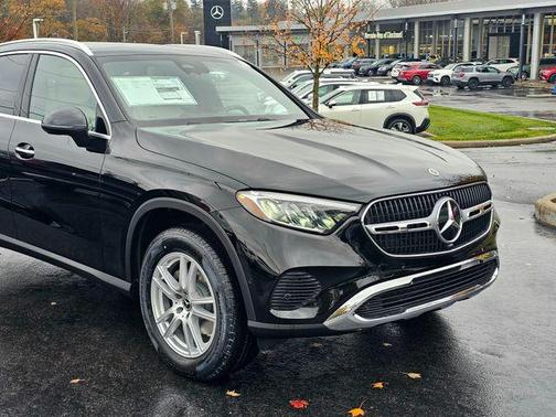 2026 Mercedes-Benz GLC 300 4MATIC