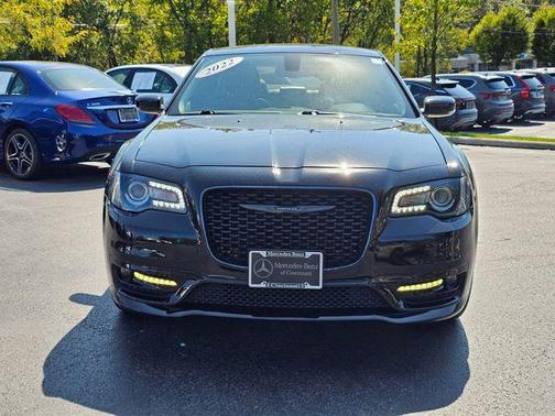 2022 Chrysler 300 Touring