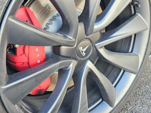 2020 Tesla Model 3 Performance