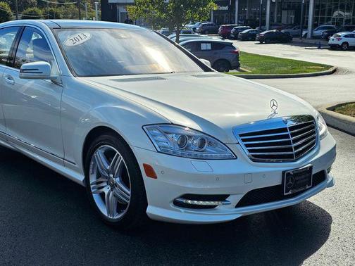 2013 Mercedes-Benz S-Class 4MATIC