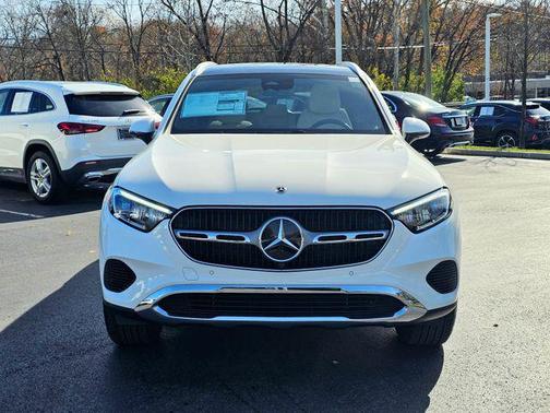 2026 Mercedes-Benz GLC 300 4MATIC