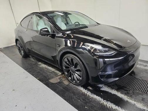 2022 Tesla Model Y Performance Dual Motor All-Wheel Drive