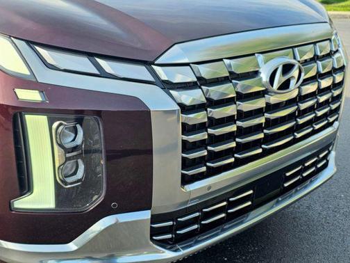 Sierra Burgundy 2023 Hyundai PALISADE Calligraphy