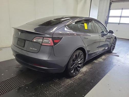 2022 Tesla Model 3 Performance