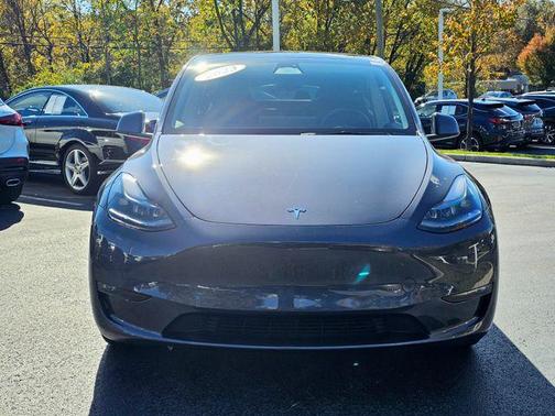 2023 Tesla Model Y Performance Dual Motor All-Wheel Drive