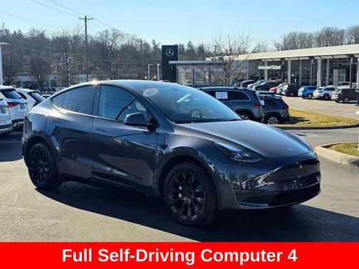 2023 Tesla Model Y Long Range Dual Motor All-Wheel Drive