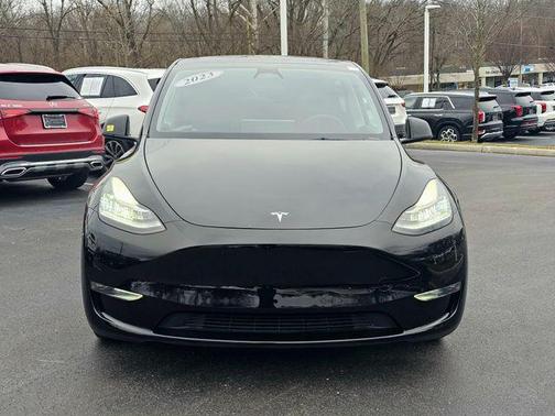 2023 Tesla Model Y Long Range Dual Motor All-Wheel Drive