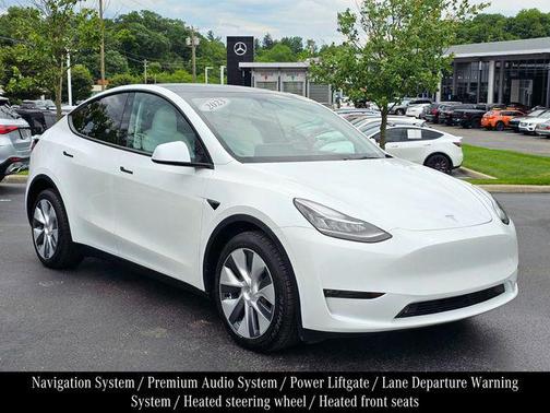 2023 Tesla Model Y Long Range Dual Motor All-Wheel Drive