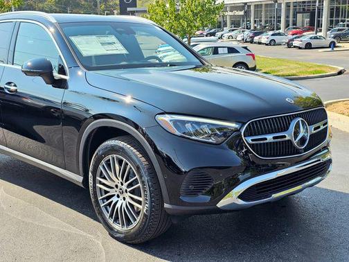 2026 Mercedes-Benz GLC 300 4MATIC