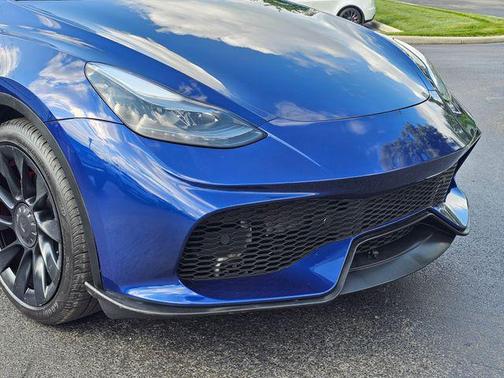 2023 Tesla Model Y Performance Dual Motor All-Wheel Drive