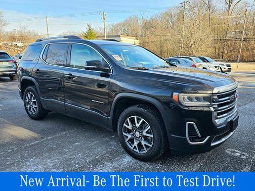 2023 GMC Acadia FWD SLT