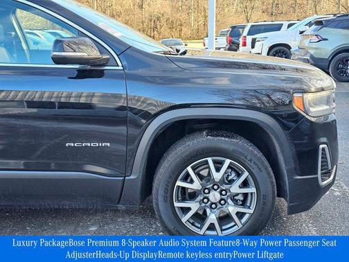 2023 GMC Acadia FWD SLT