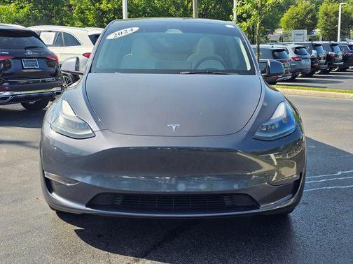 2023 Tesla Model Y Long Range Dual Motor All-Wheel Drive