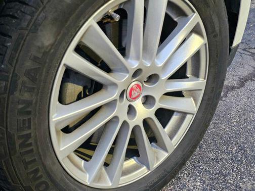 2017 Jaguar F-PACE 35t Prestige