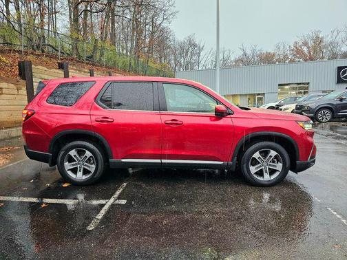 2023 Honda Pilot AWD EX-L 7 Passenger