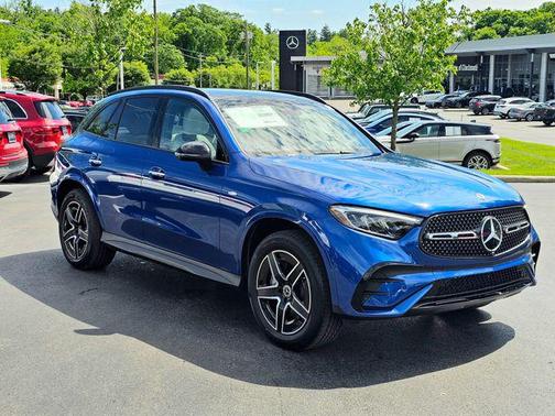 2025 Mercedes-Benz GLC 350e Base