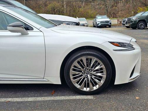 2019 Lexus LS 500 Base