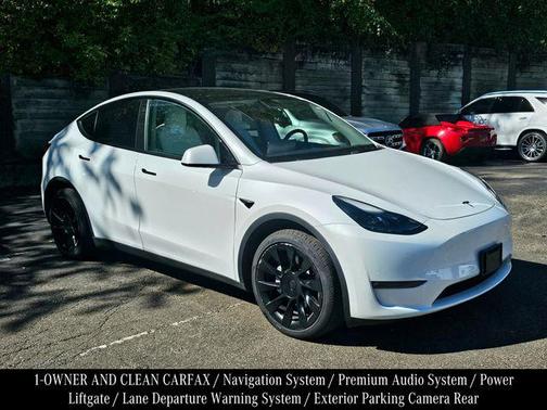 2023 Tesla Model Y Long Range Dual Motor All-Wheel Drive