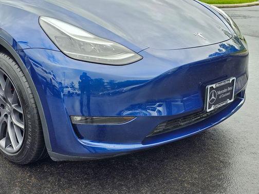 2023 Tesla Model Y Performance Dual Motor All-Wheel Drive