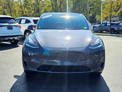 2023 Tesla Model Y Long Range Dual Motor All-Wheel Drive